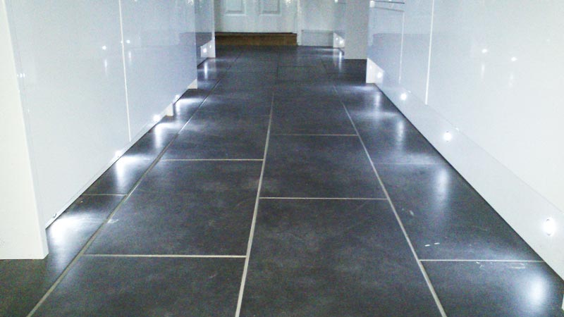 Kitchen floor lighting